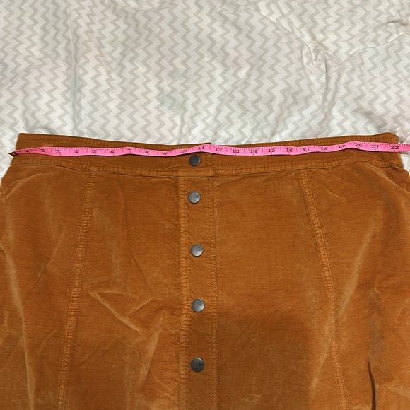 Madewell Orange Velveteen A-Line Mini Skirt: Button-Front Edition - Picture 10 of 11